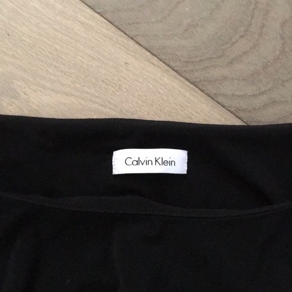 Calvin Klein, black, size small - Picture 3 of 3